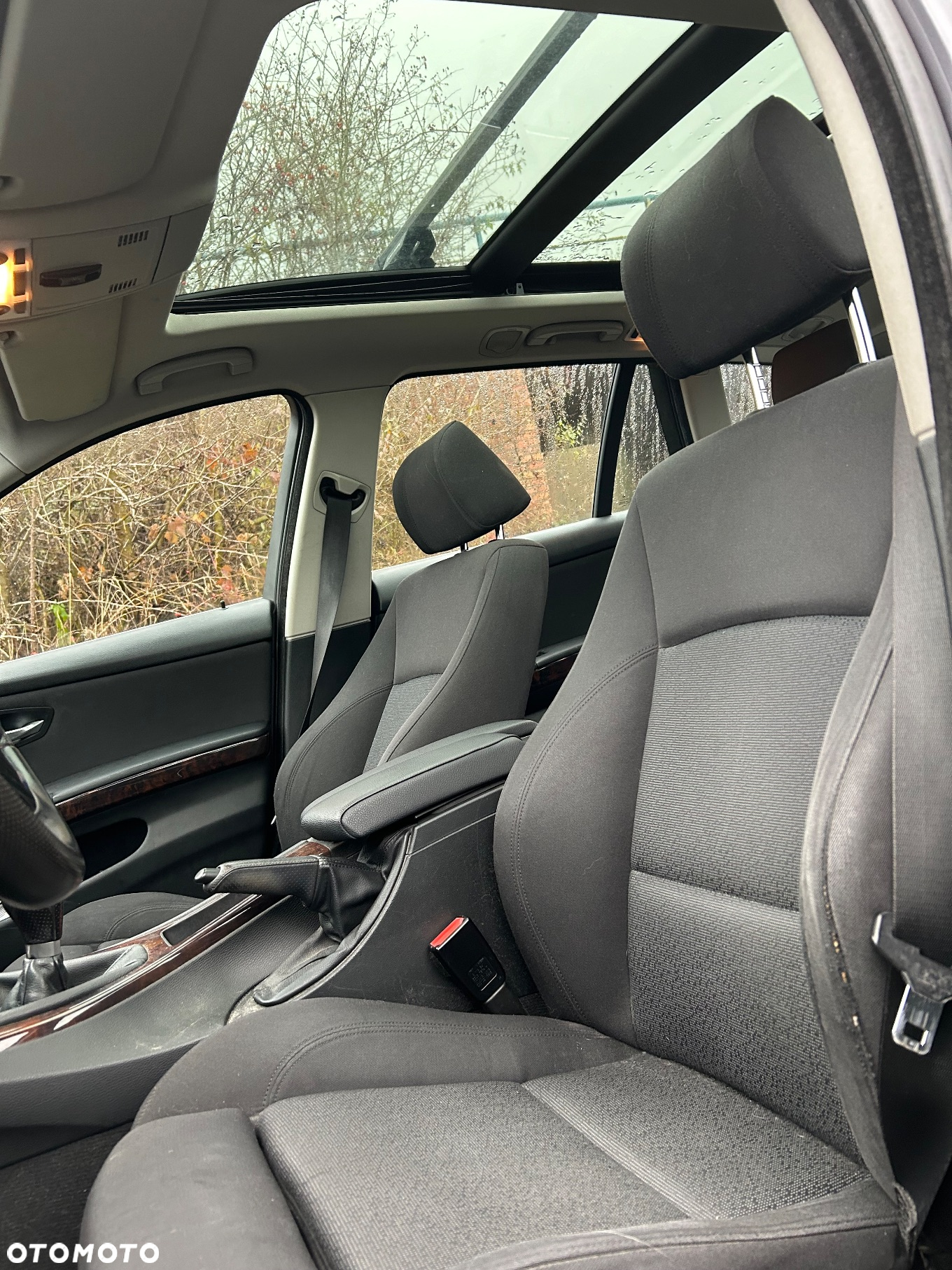 BMW Seria 3 325d - 12