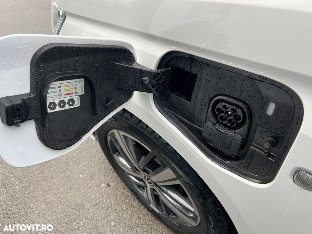 Volkswagen Caddy 1.5 110 kW DSG PHEV Style - 10