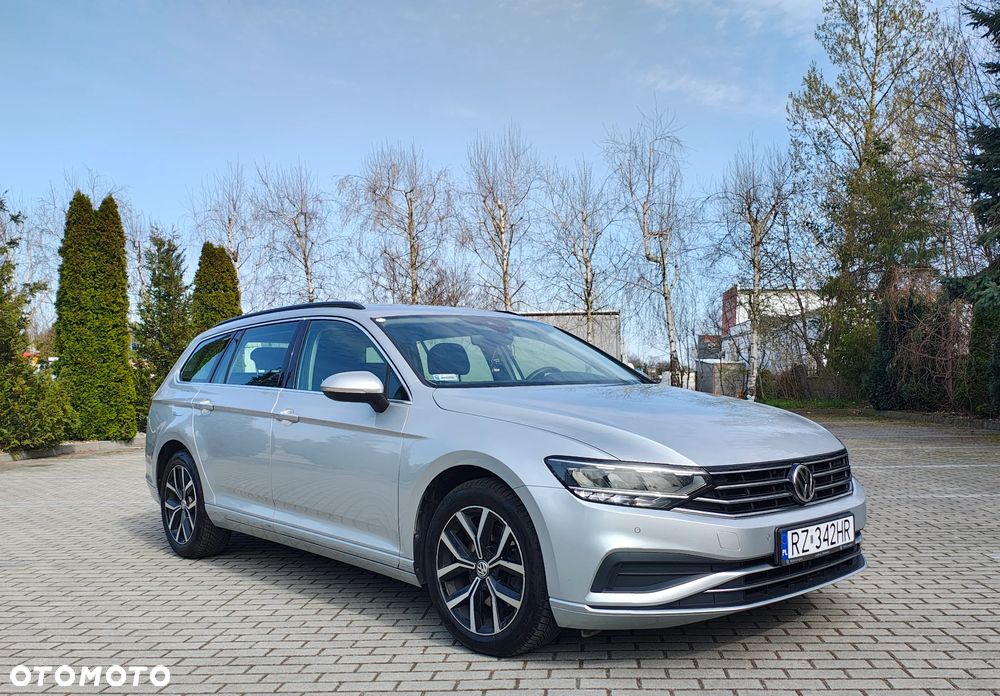 Volkswagen Passat 2.0 TDI Business DSG - 6