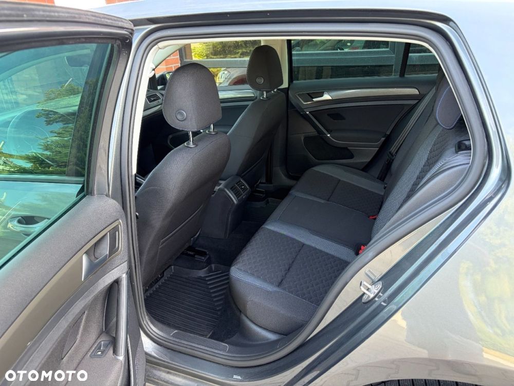 Volkswagen Golf 1.6 TDI SCR Comfortline - 18