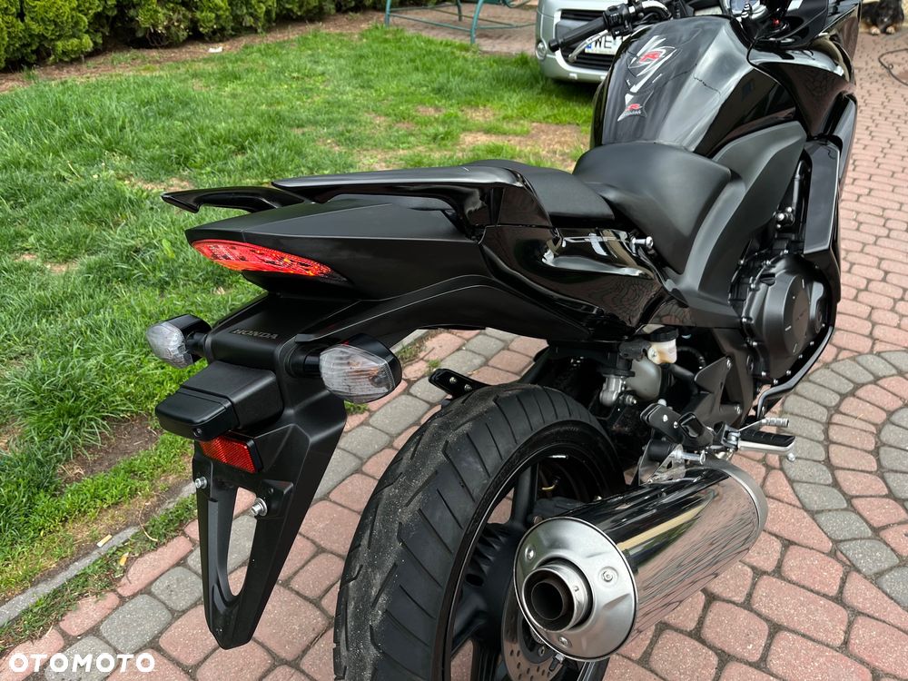 Honda CBF - 18