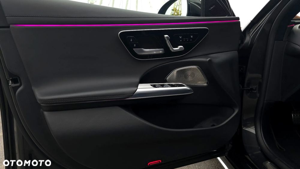Mercedes-Benz Klasa E 220 d 4-Matic AMG - 34