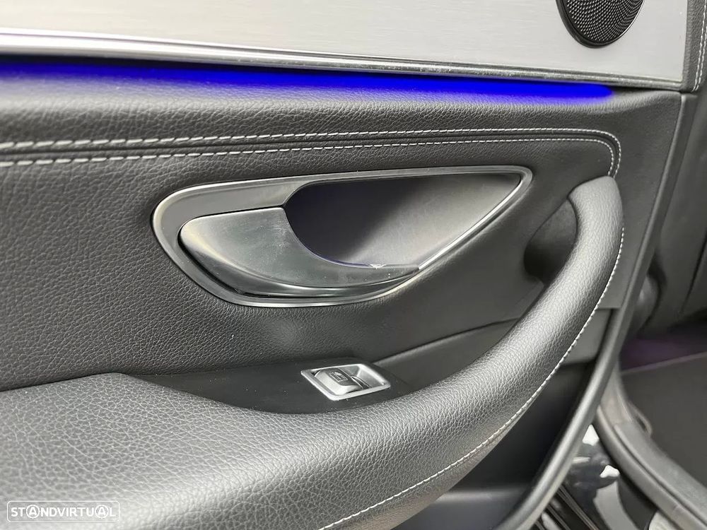 Mercedes-Benz E 220 d AMG Line - 51