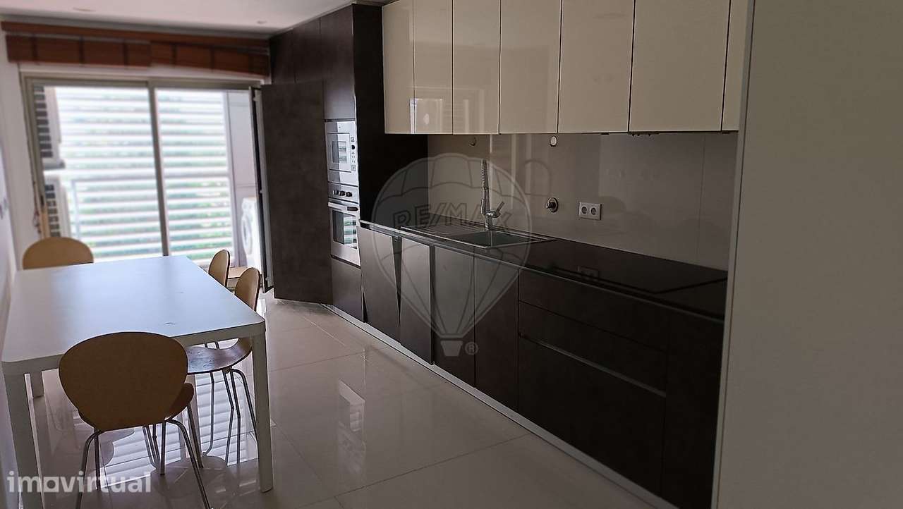Apartamento T4 para arrendamento - Grande imagem: 3/22