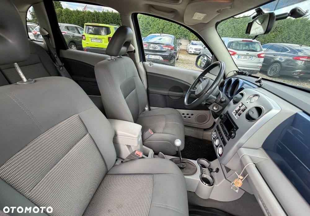 Chrysler PT Cruiser - 16