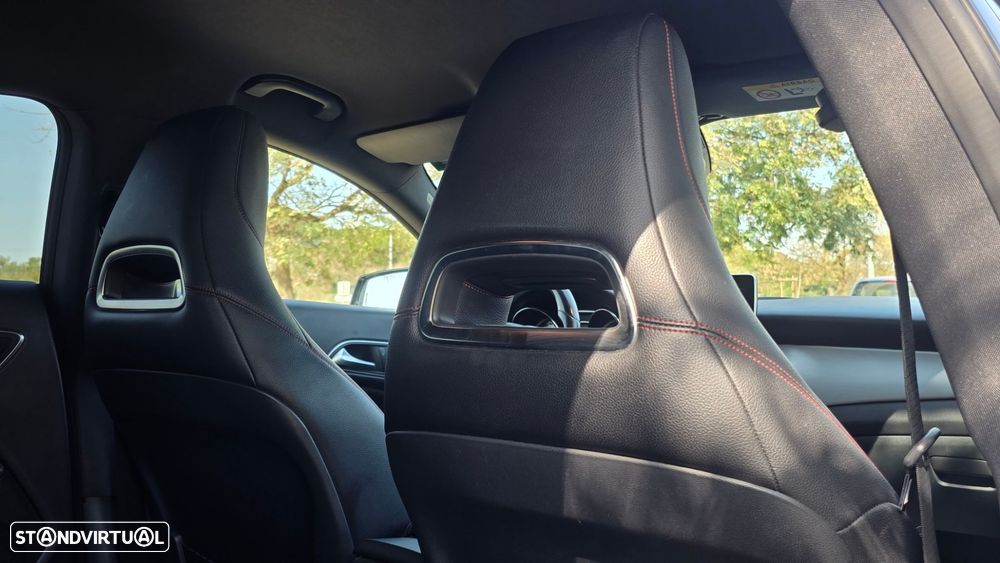 Mercedes-Benz CLA 220 (CDI) d 7G-DCT AMG Line - 36