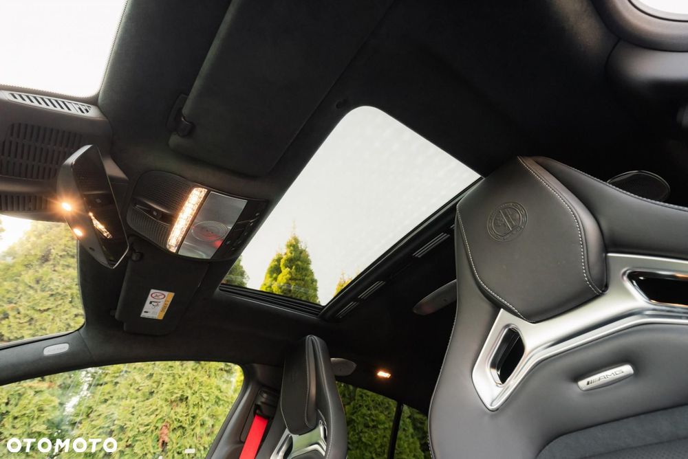 Mercedes-Benz AMG GT - 16