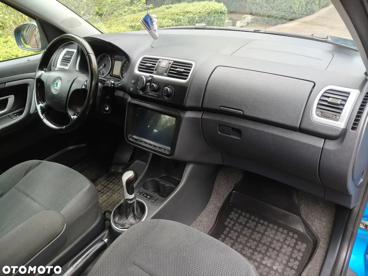 Skoda Roomster 1.6 16V Comfort - 8