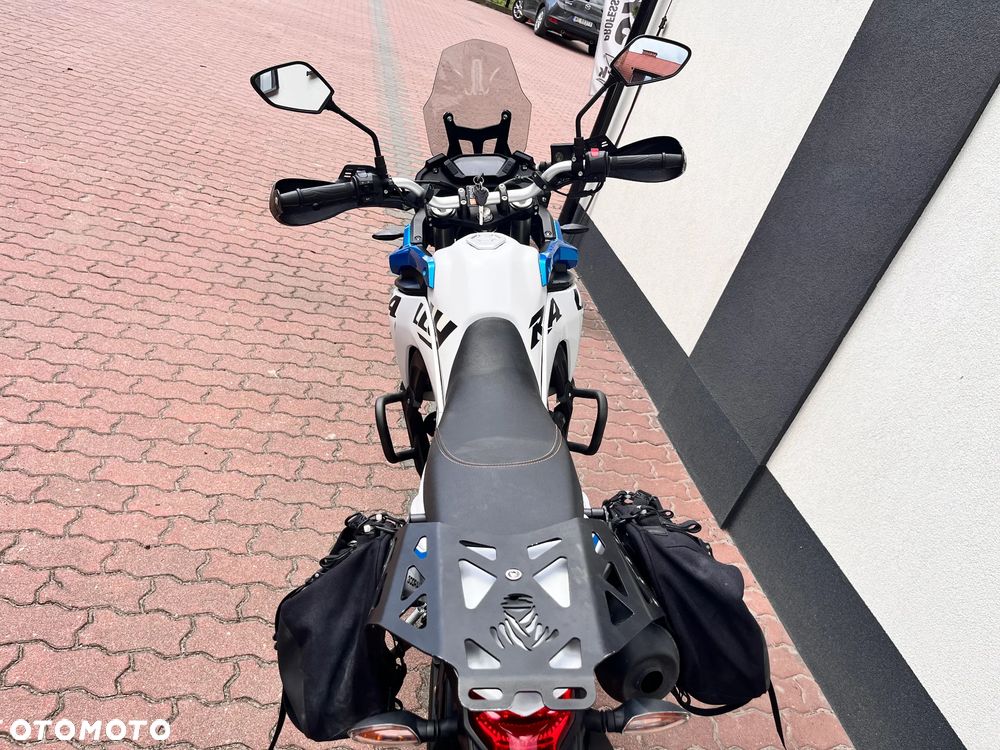 VOGE 300GY RALLY - 11