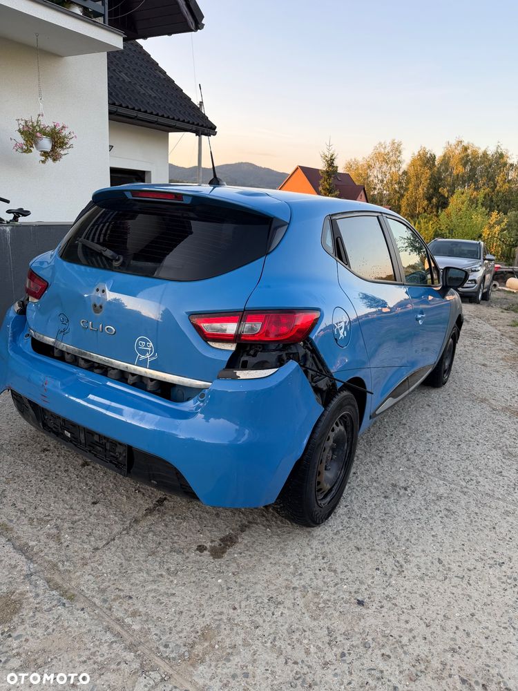 Renault Clio 1.2 16V Expression - 1