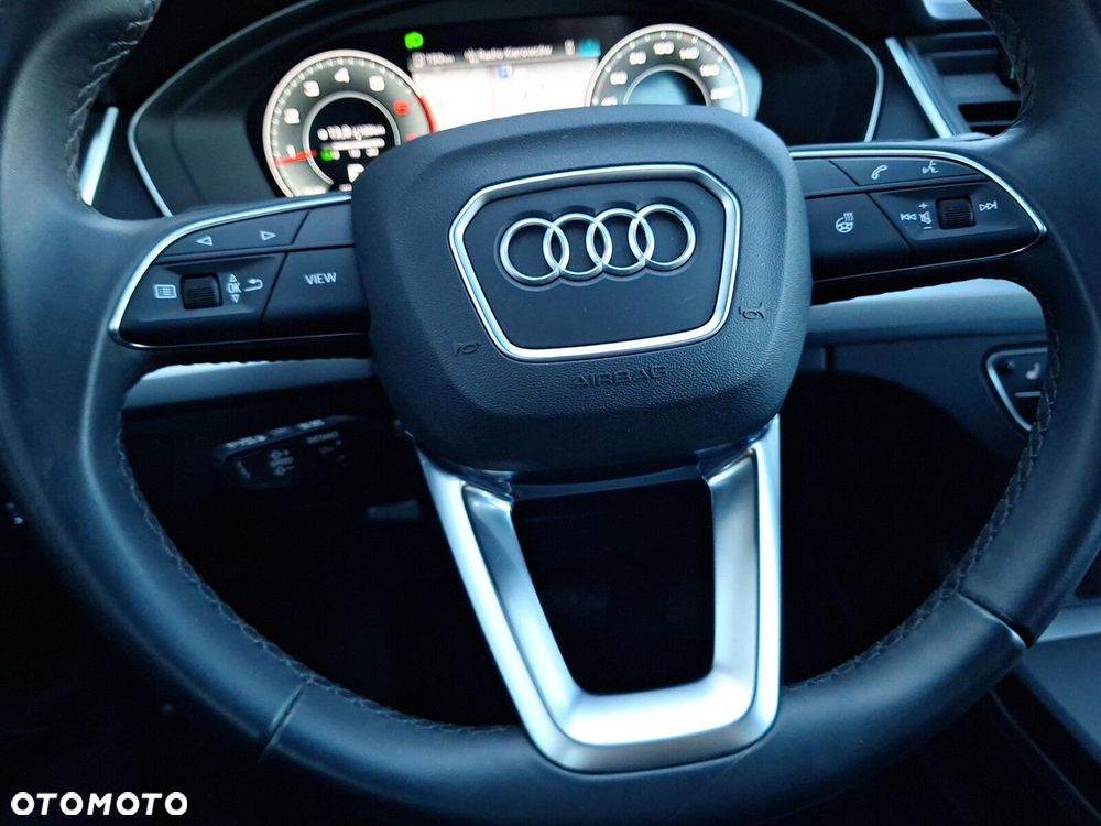 Audi Q5 Sportback - 25