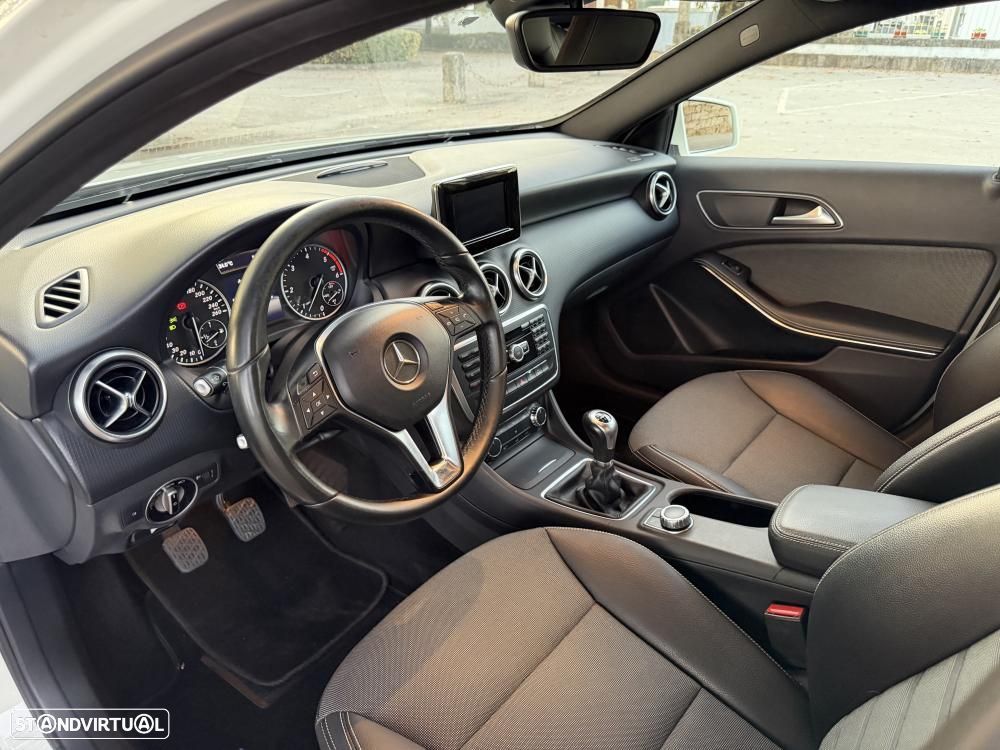 Mercedes-Benz A 180 d BlueEFFICIENCY Edition Style - 8