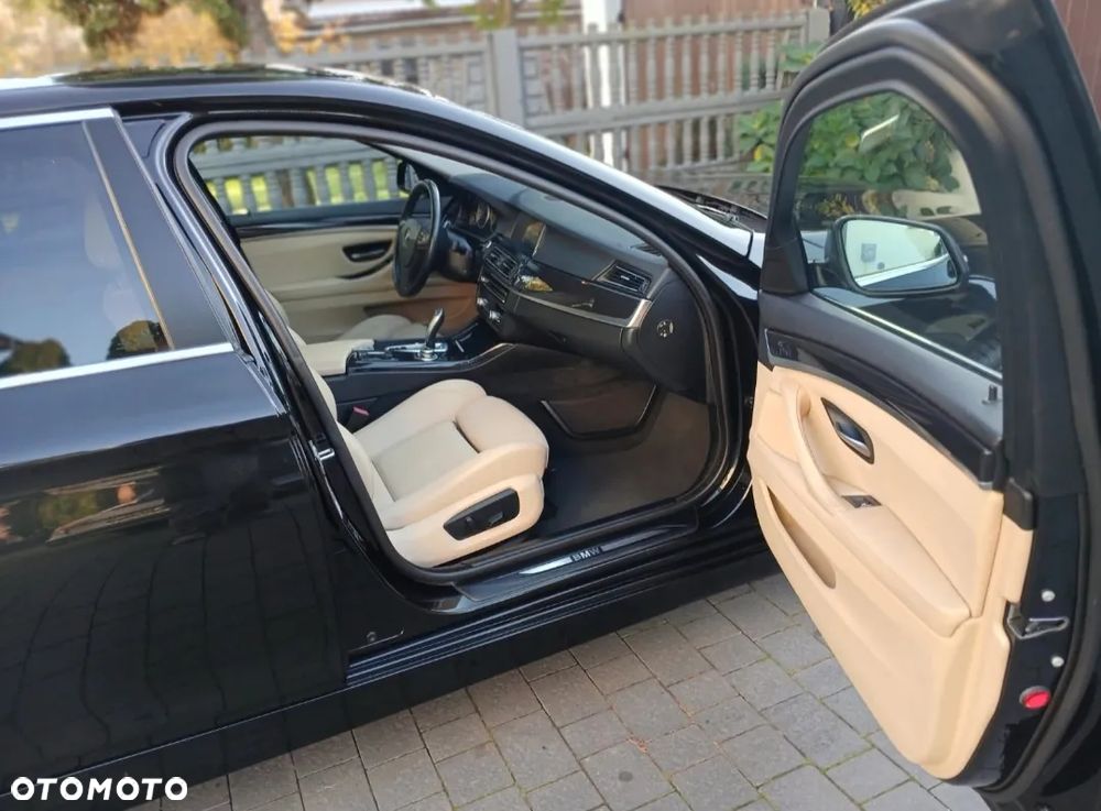 BMW Seria 5 520d - 10