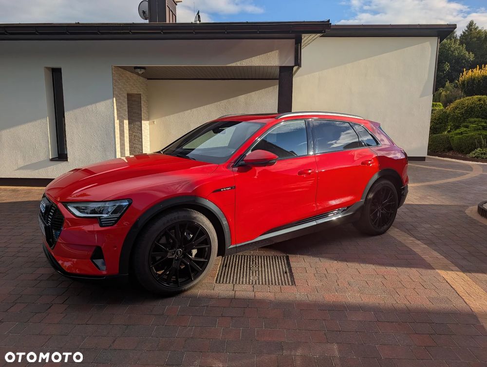 Audi e-tron 55 Quattro S Line - 11