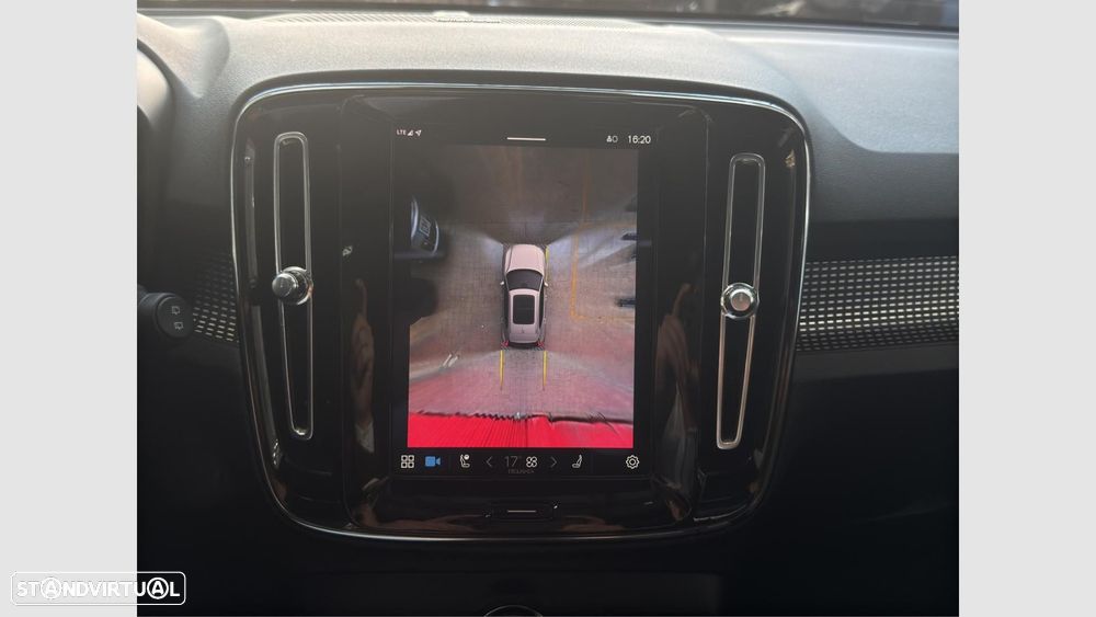 Volvo XC 40 Recharge Pro - 23