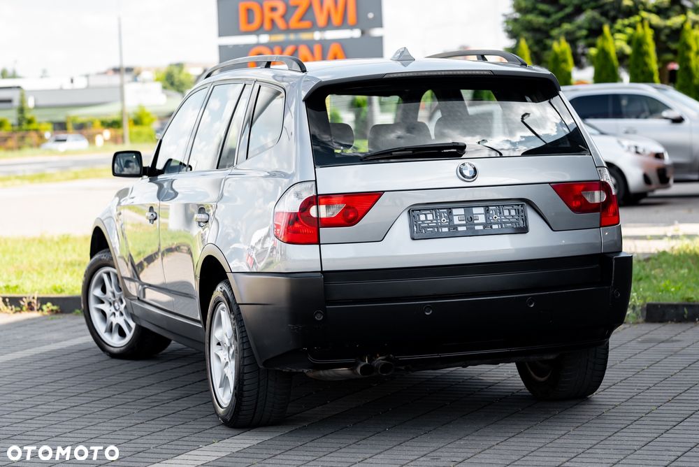 BMW X3 3.0i - 9