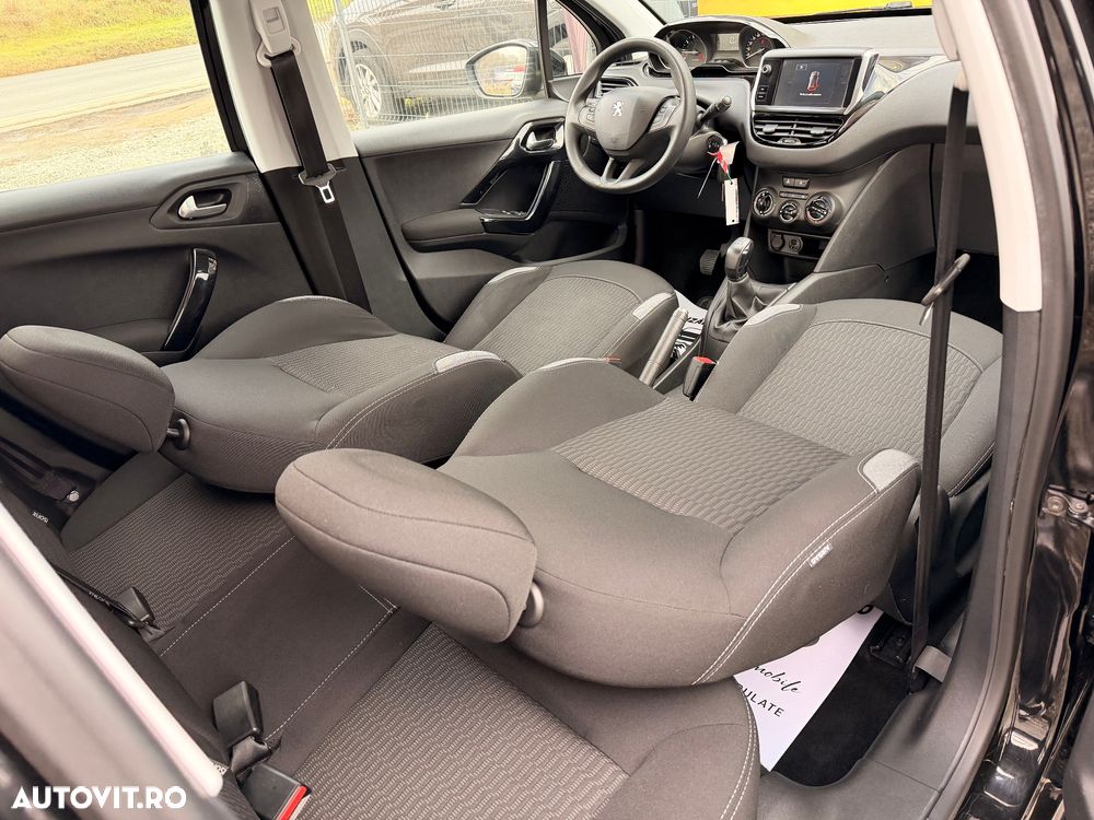 Peugeot 208 PureTech 82 Start & Stop Style - 9