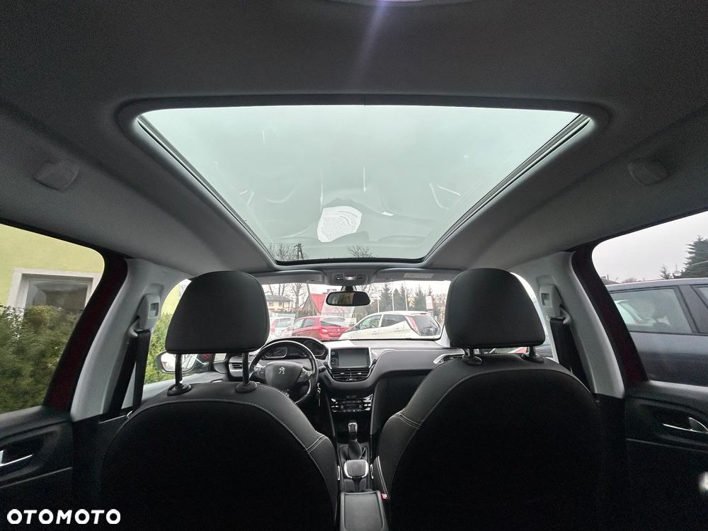 Peugeot 2008 PureTech 110 Stop&Start Allure - 17