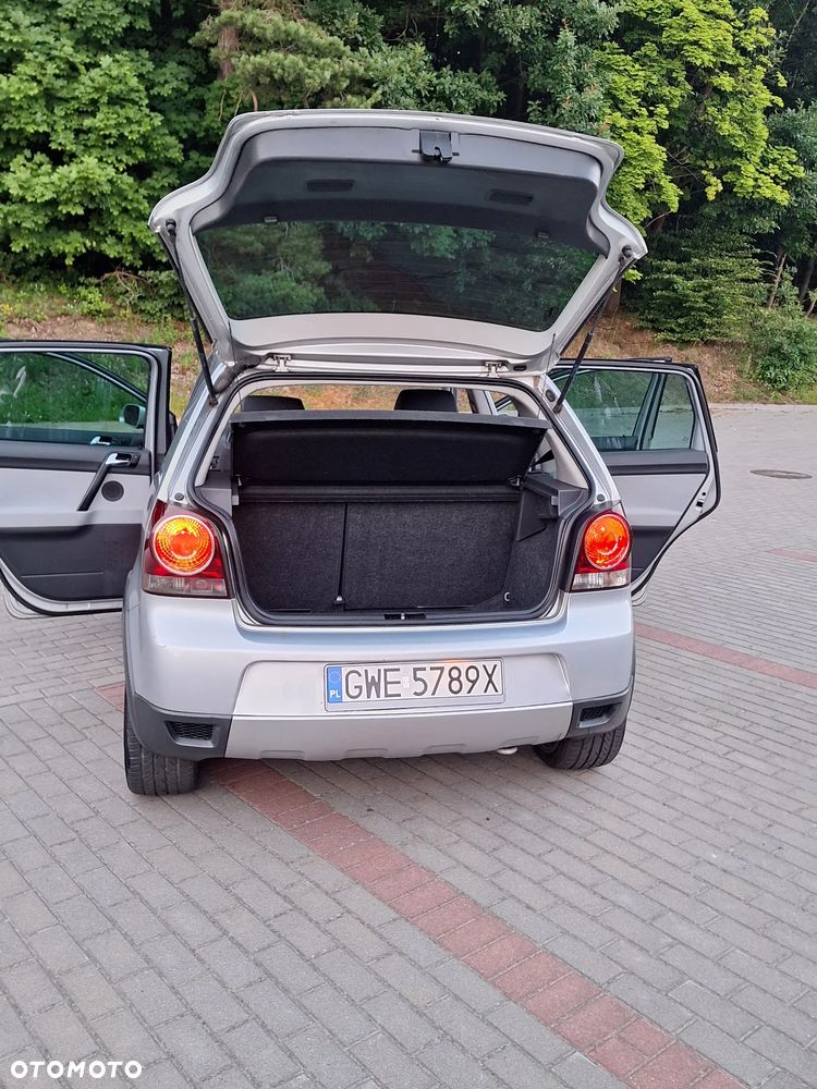 Volkswagen Polo Cross - 19