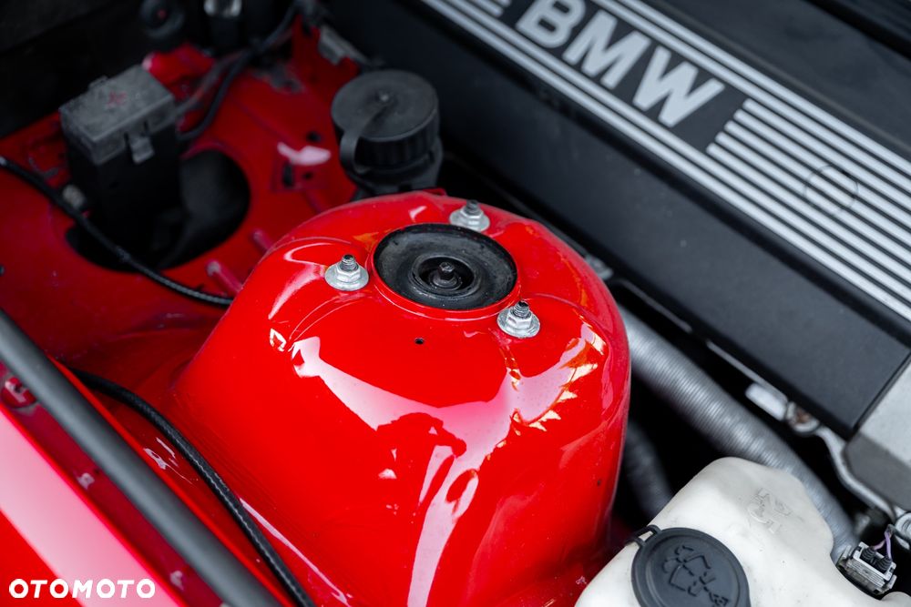 BMW Seria 3 - 36