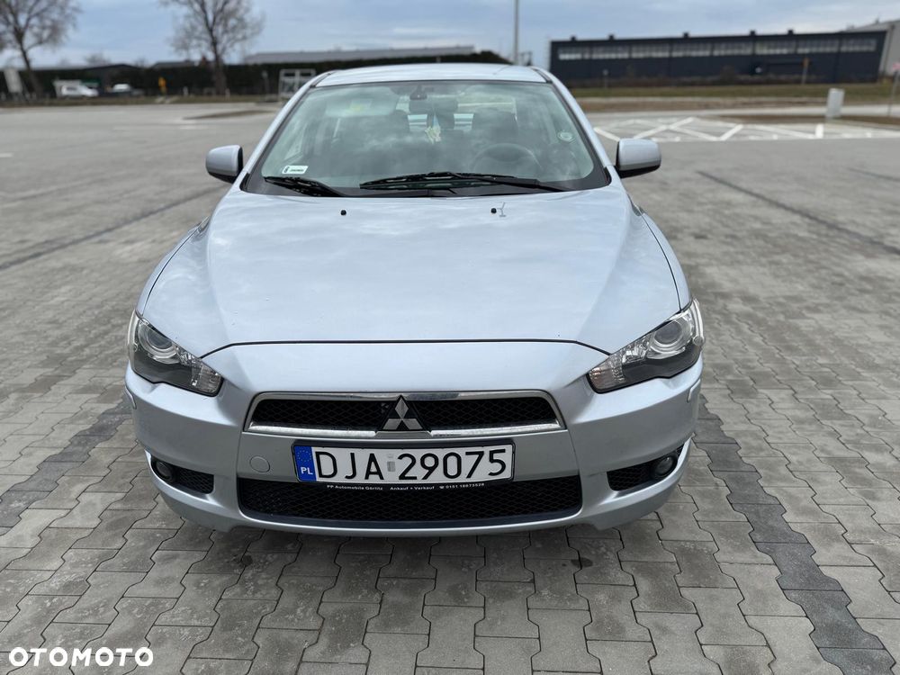 Mitsubishi Lancer 1.6 - 4