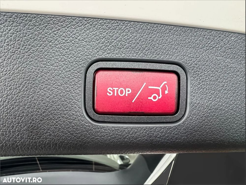 Mercedes-Benz GLC 200 4Matic 9G-TRONIC AMG Line Advanced - 22