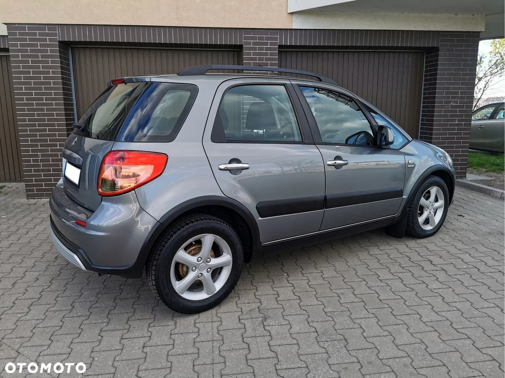 Suzuki SX4 1.9 DDiS DPF Streetline 4x2 Club - 30