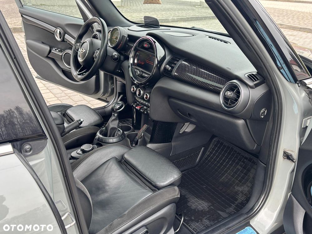 MINI Cooper SD - 11