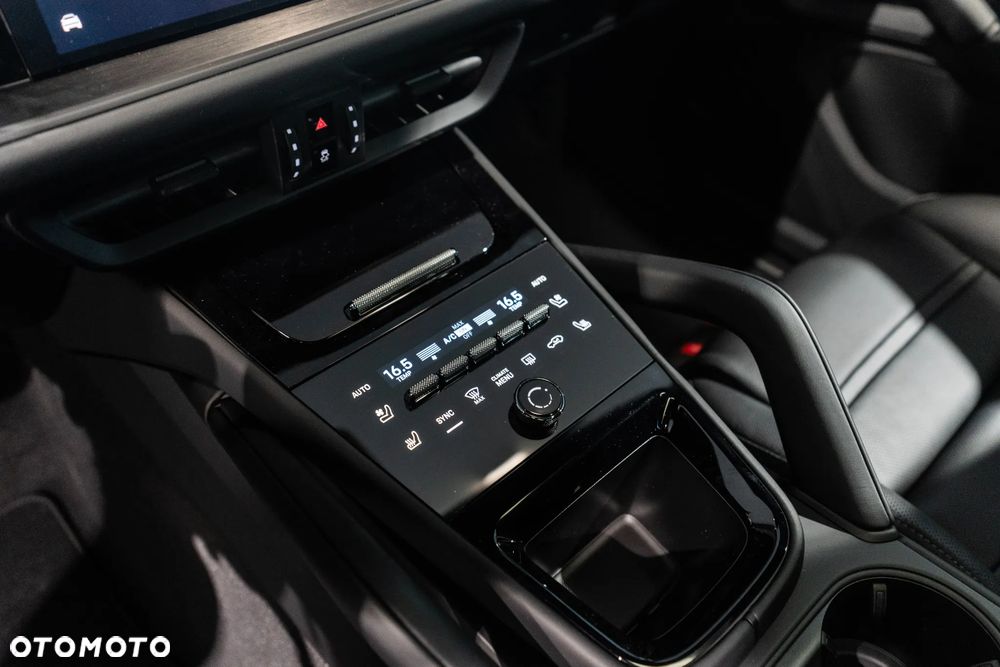 Porsche Cayenne Black Edition - 31