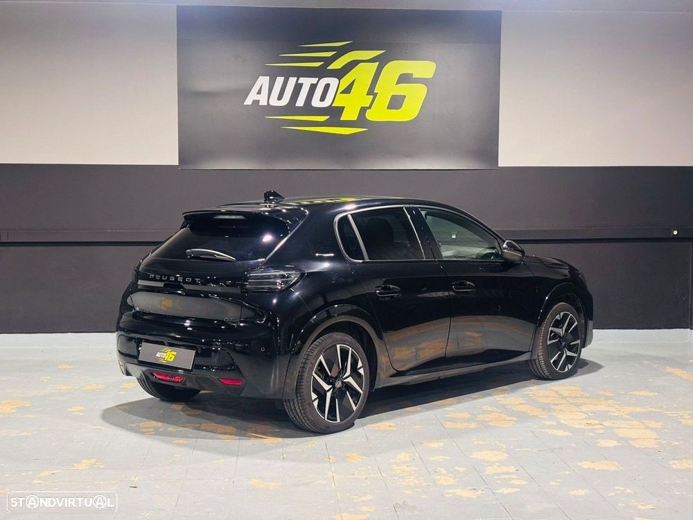 Peugeot e-208 GT - 3