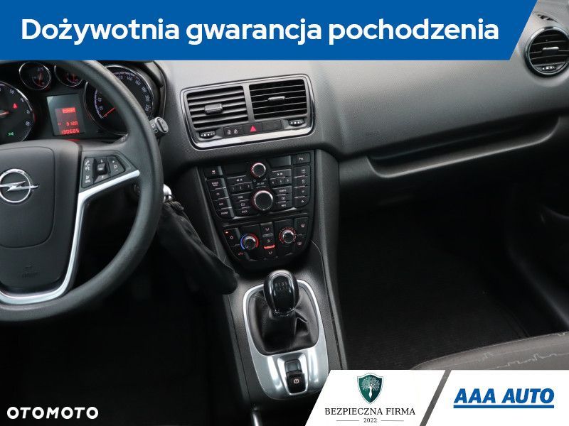 Opel Meriva - 10