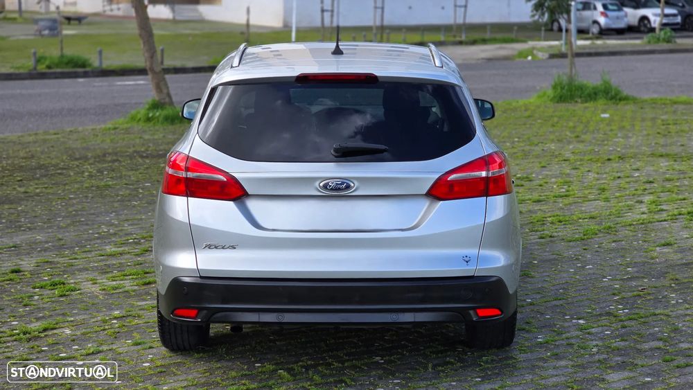 Ford Focus SW 1.5 TDCi Titanium - 10
