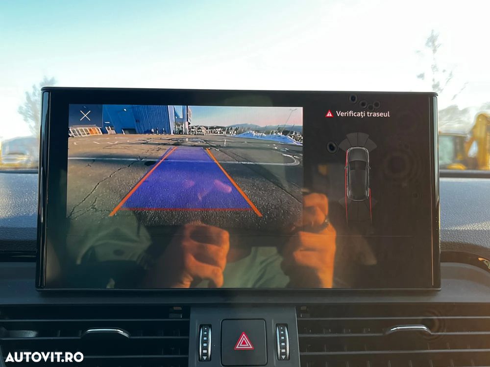 Audi Q5 40 TDI quattro S tronic MHEV S Line - 24