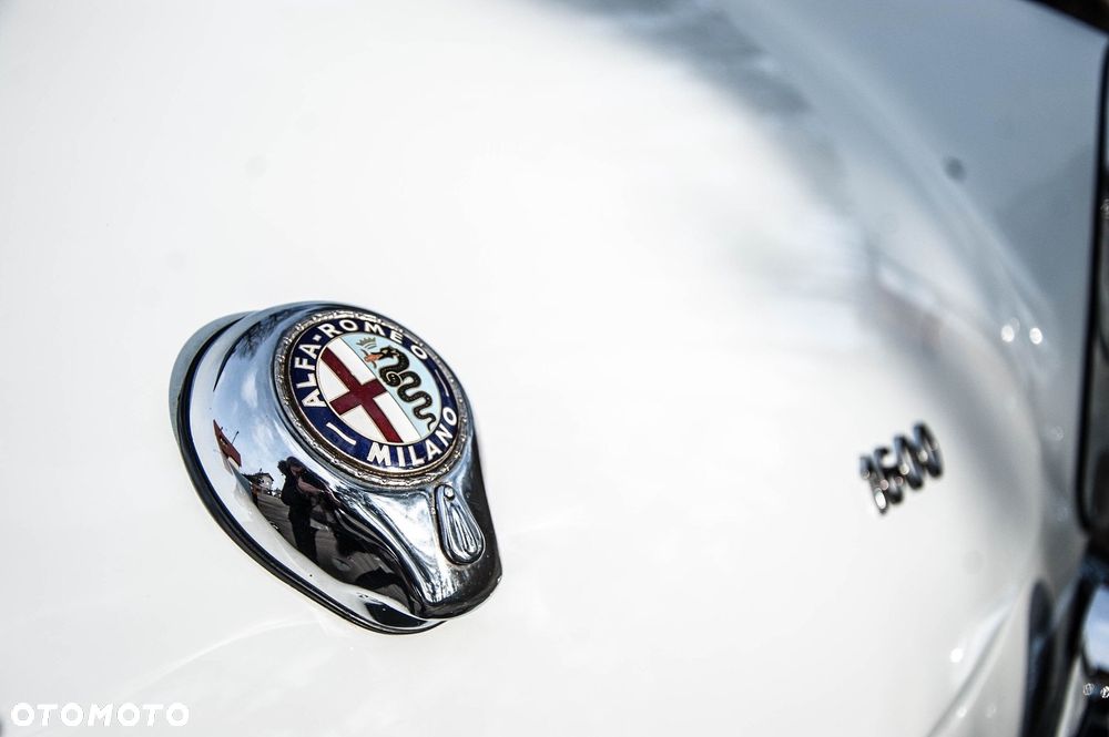 Alfa Romeo Giulia - 5