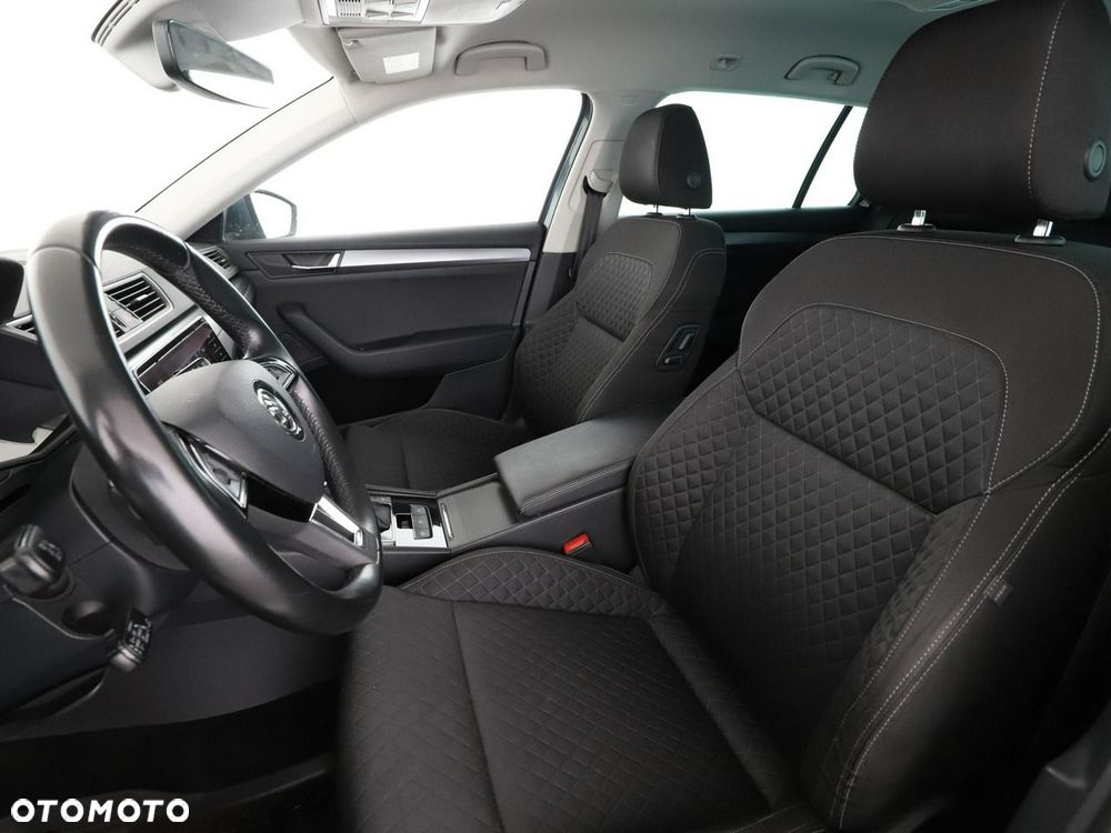 Skoda Superb 2.0 TDI 4x4 Style DSG - 14