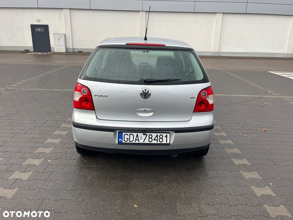 Volkswagen Polo 1.4 16V Highline - 6