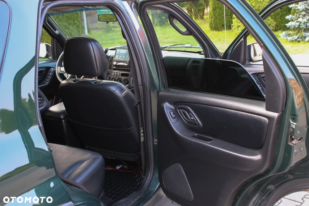 Ford Maverick 3.0 V6 Limited - 22