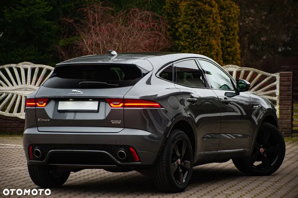 Jaguar E-Pace - 7