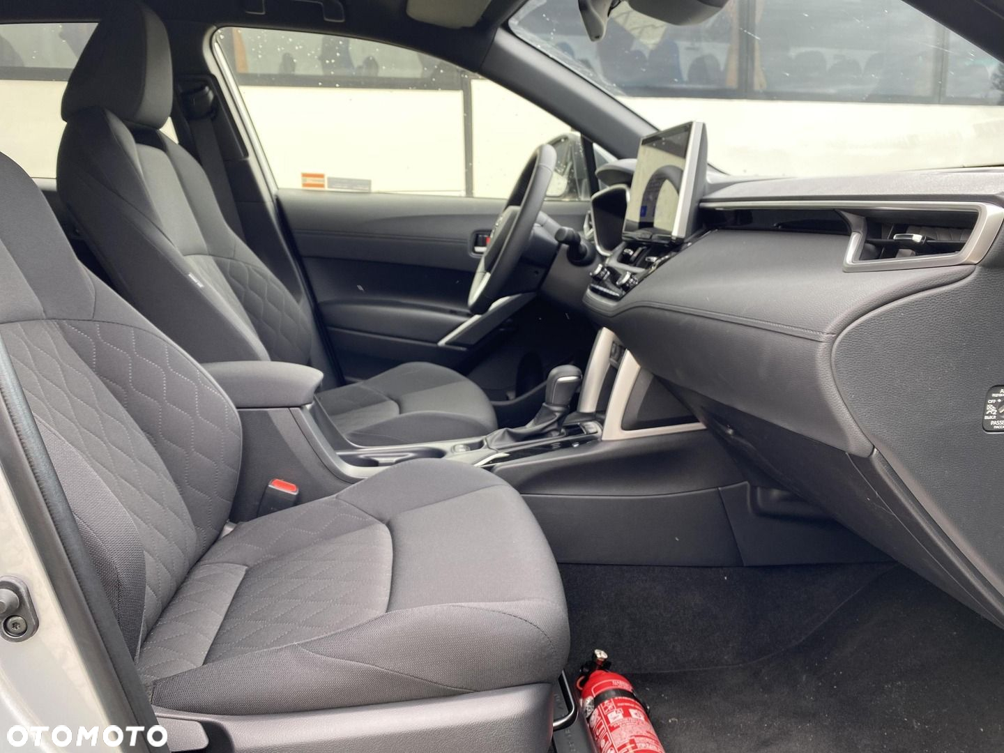 Toyota Corolla Cross - 11