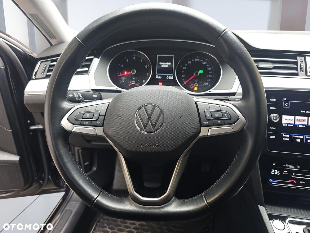 Volkswagen Passat Variant 1.5 TSI EVO Business DSG - 13