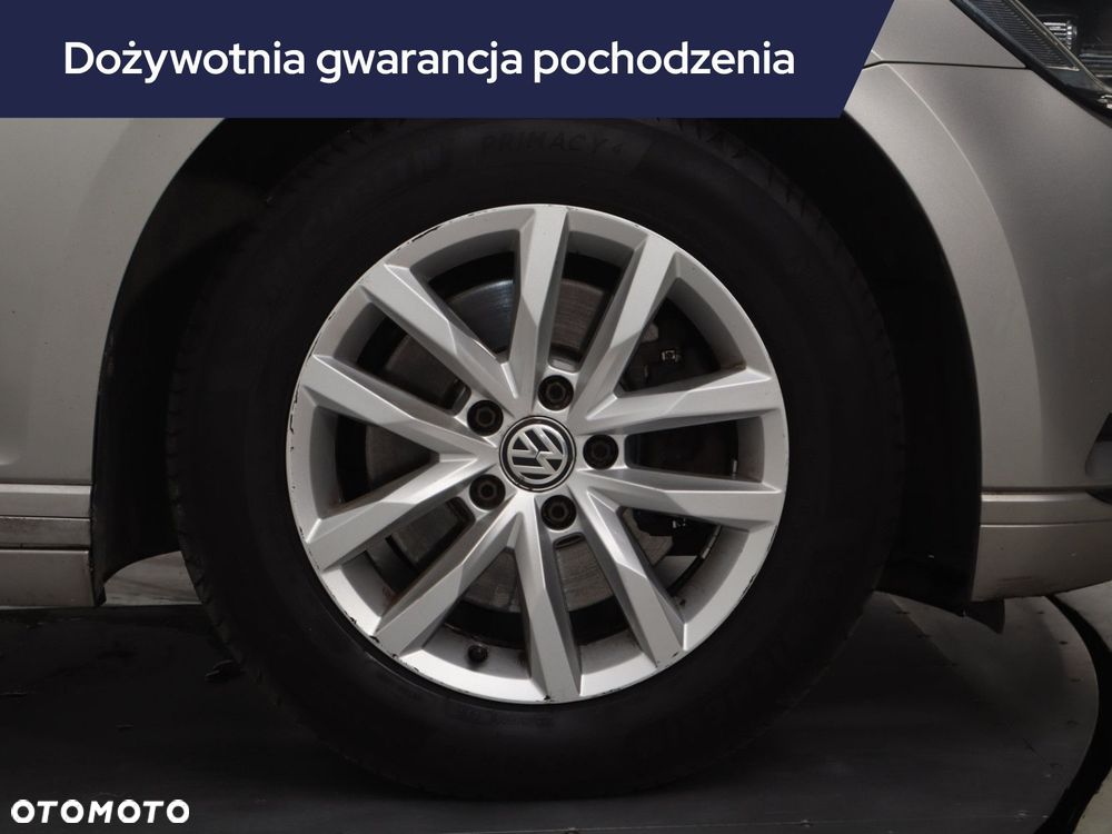 Volkswagen Passat Variant - 17