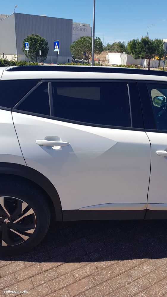 Peugeot 2008 1.2 PureTech Allure - 9