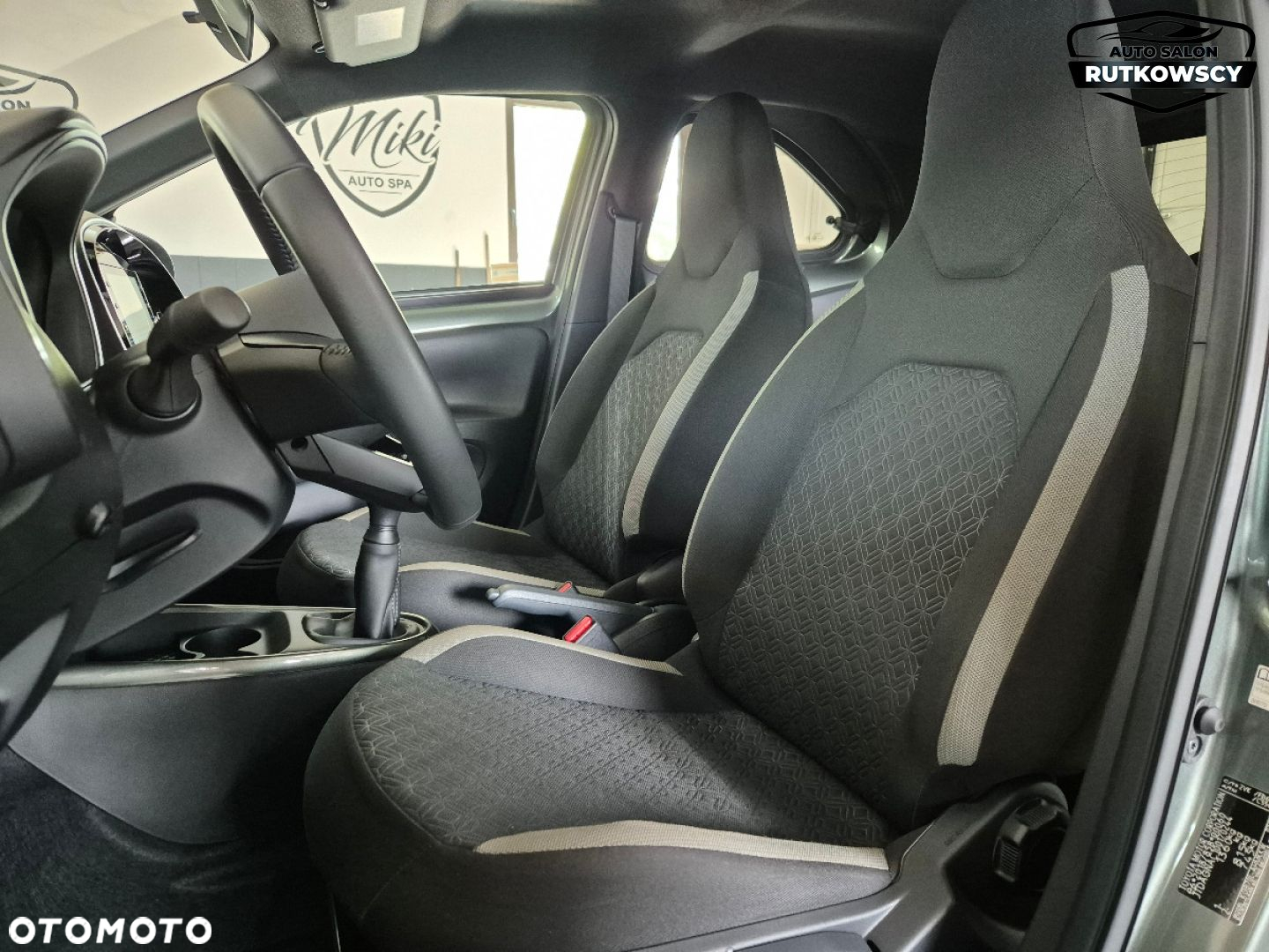 Toyota Aygo X - 16