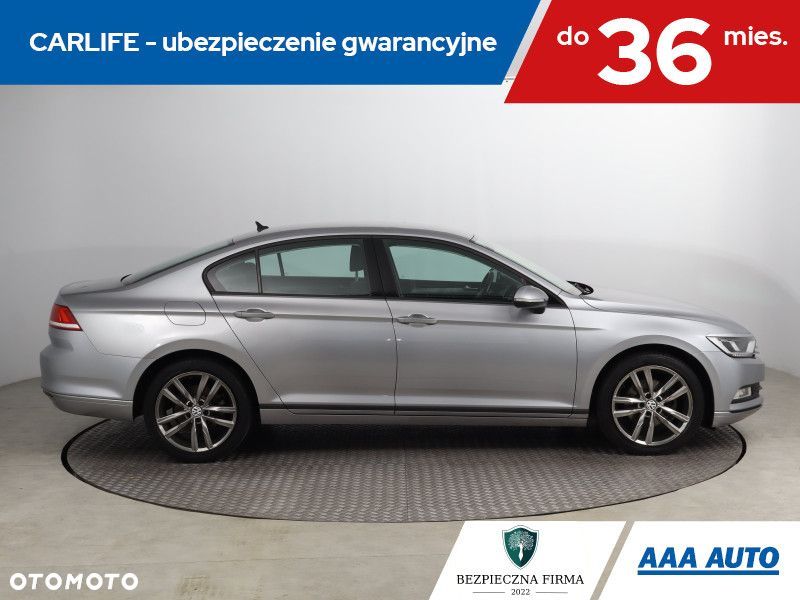 Volkswagen Passat - 7