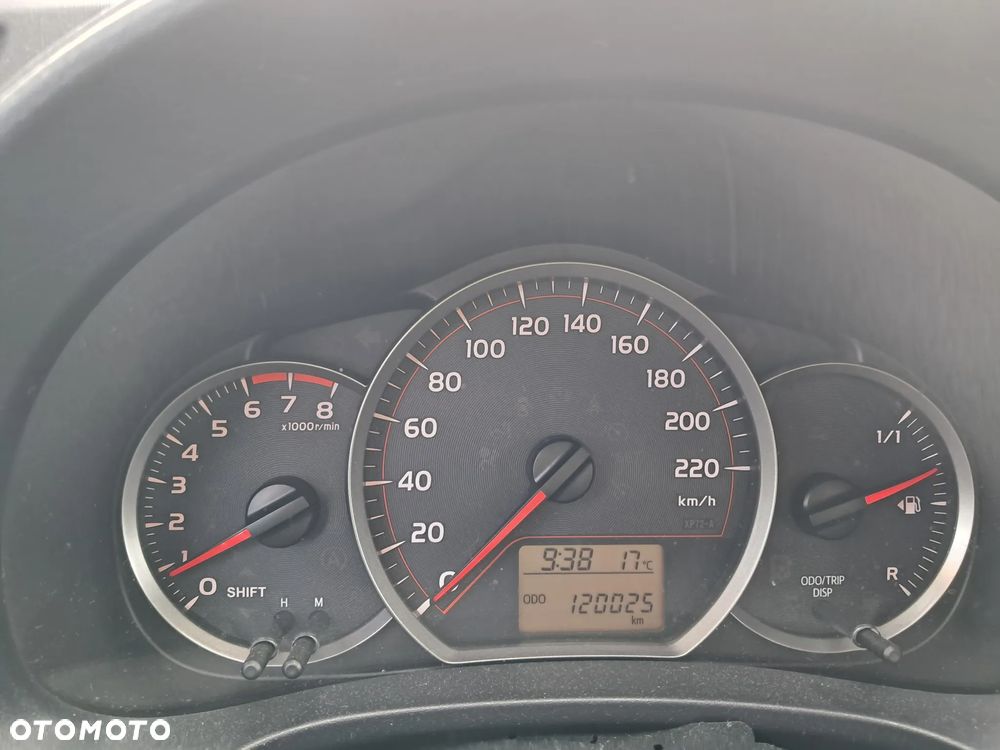 Toyota Yaris 1.0 Life - 24