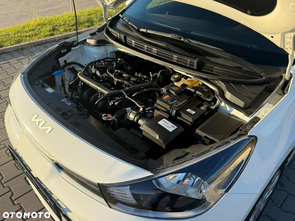 Kia Rio 1.2 M - 11