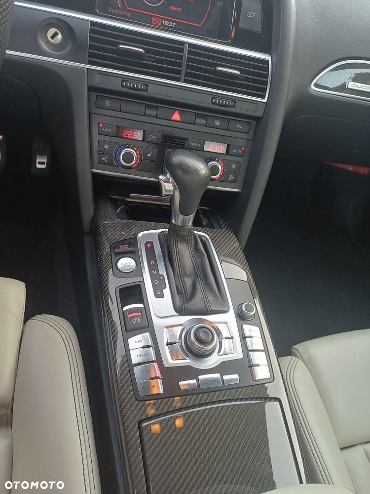 Audi RS6 5.0 TFSI Quattro Tiptr - 23