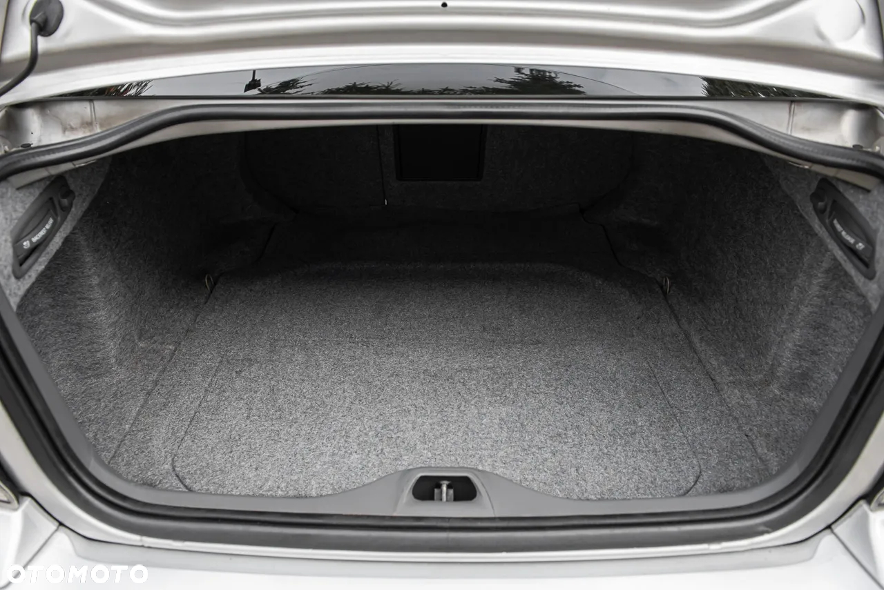 Volvo S60 - 25