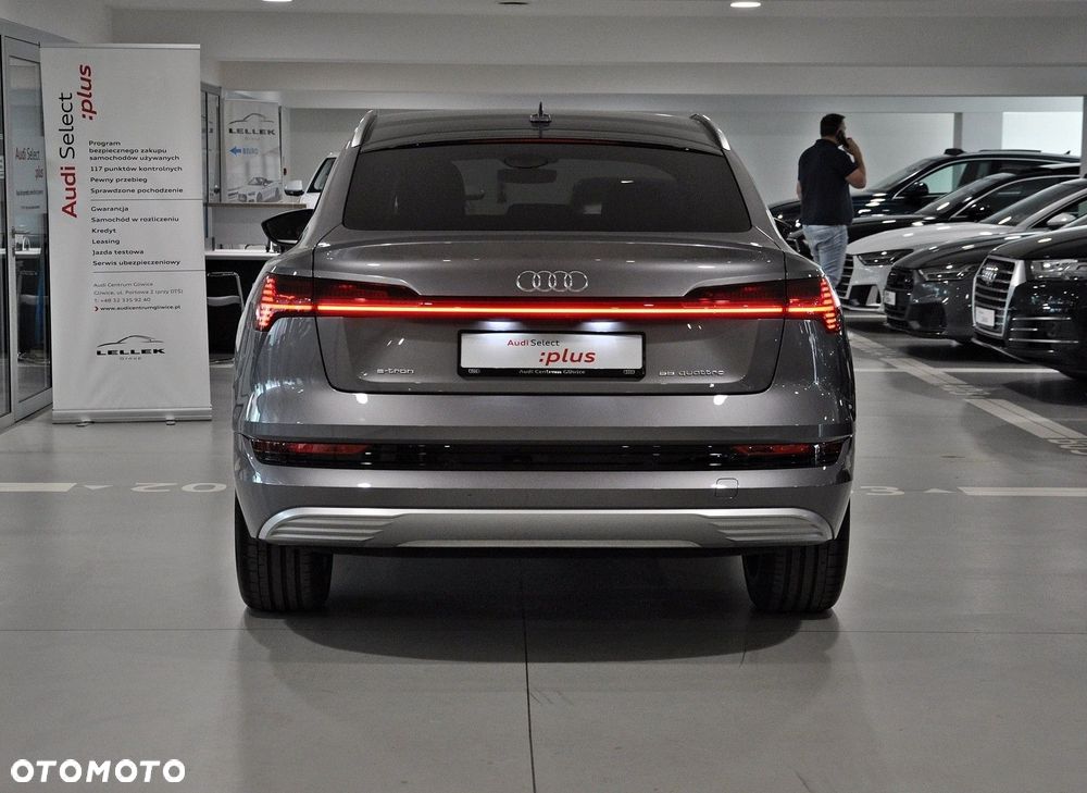 Audi e-tron 55 Quattro Advanced - 6