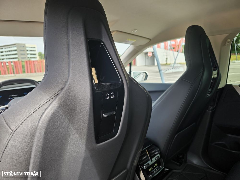 BMW iX xDrive 40 Pack Desportivo - 15